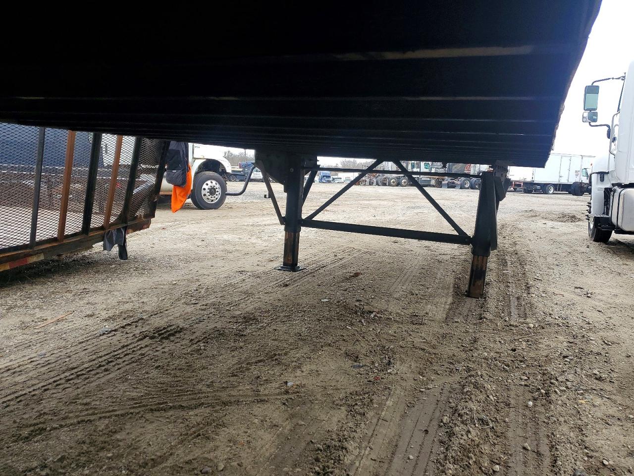 Stoughton Trailers I