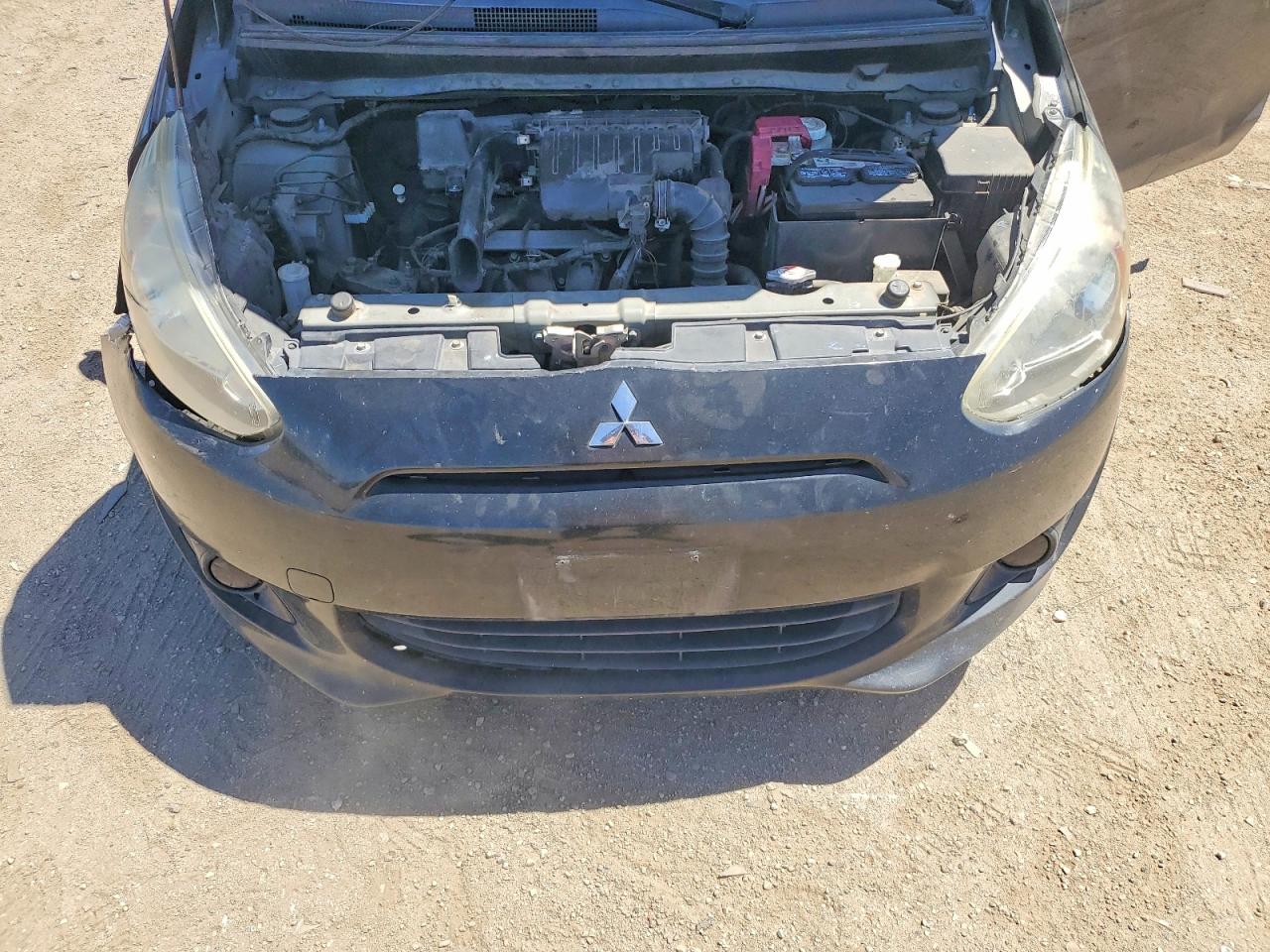 Mitsubishi Mirage Es
