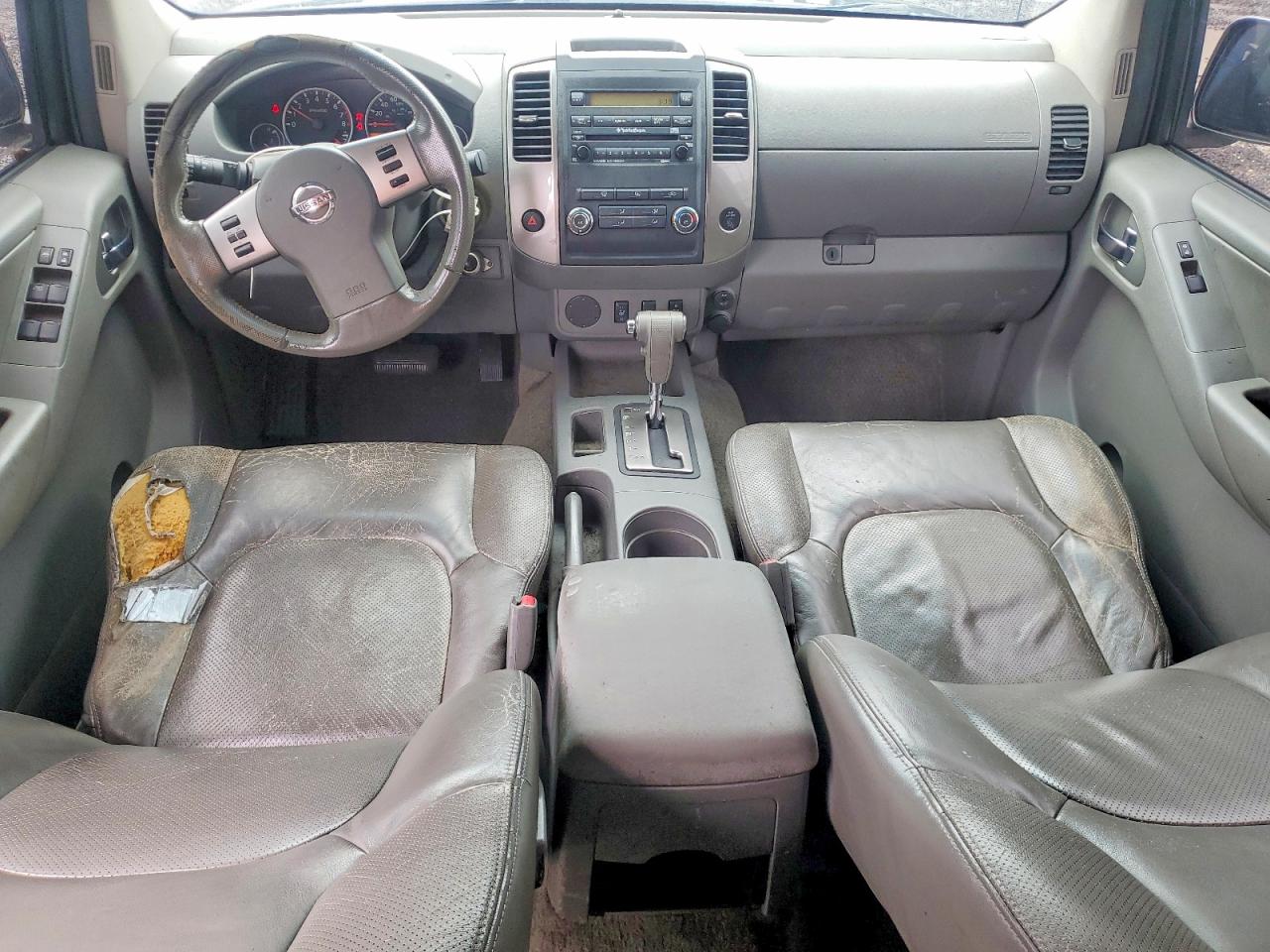 Nissan Frontier Se V6