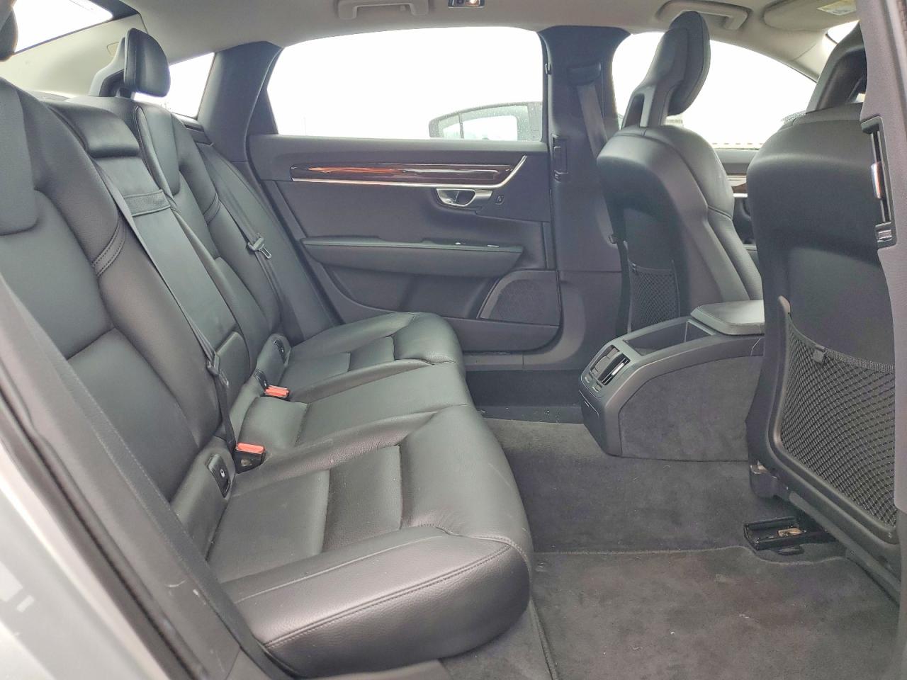 Volvo S90 T5 Momentum