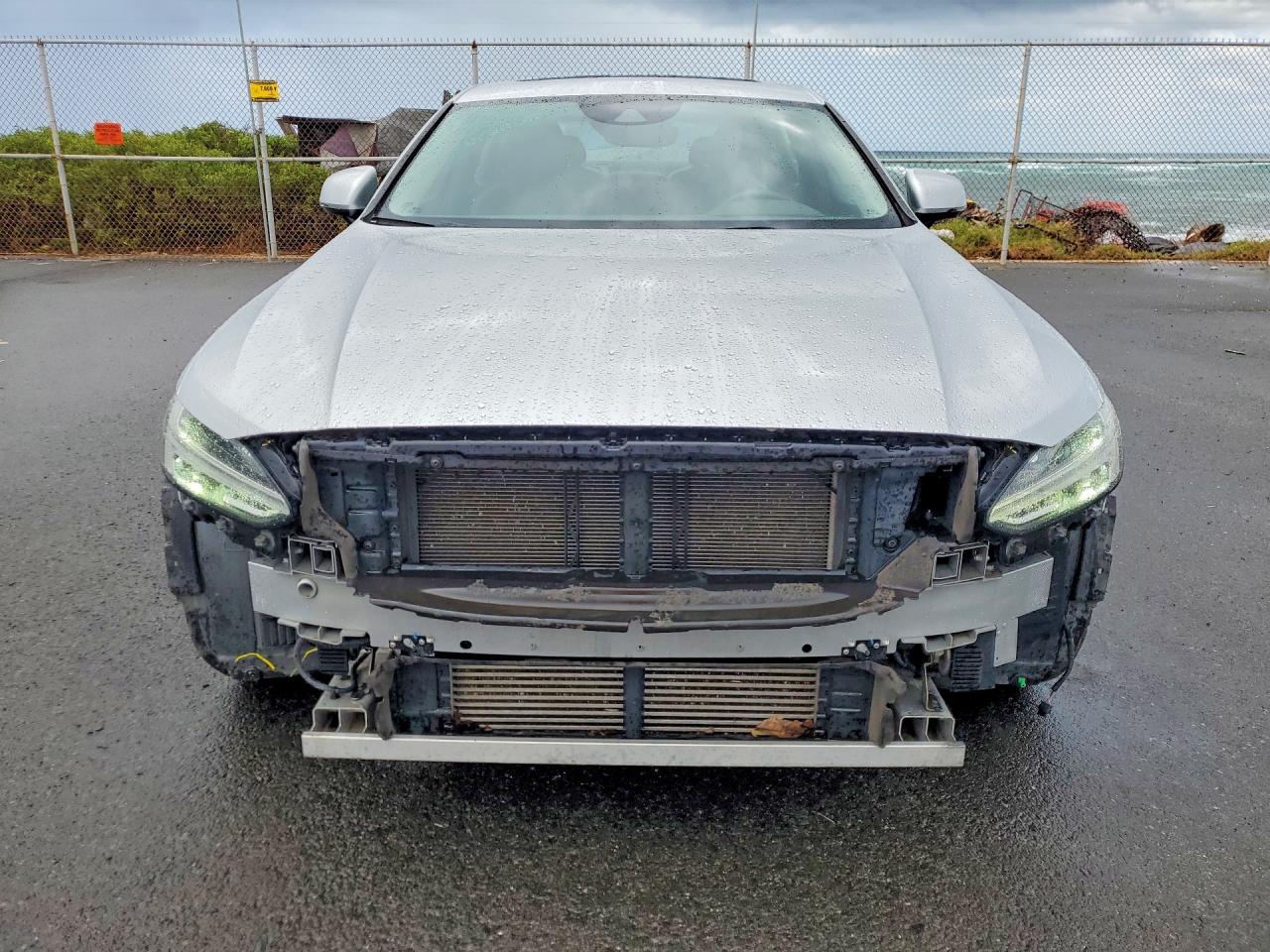 Volvo S90 T5 Momentum