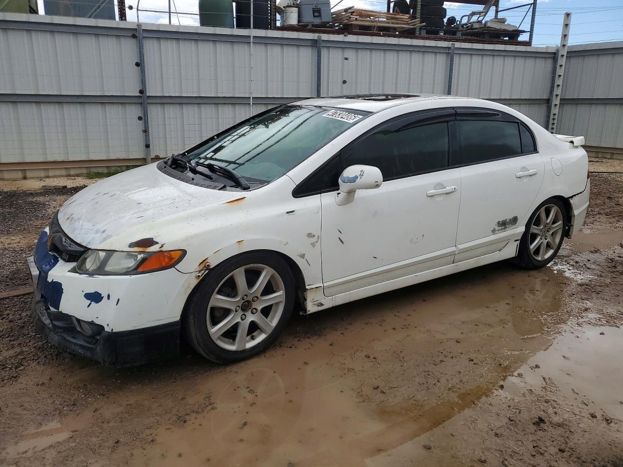 Salvage Honda Civic Image