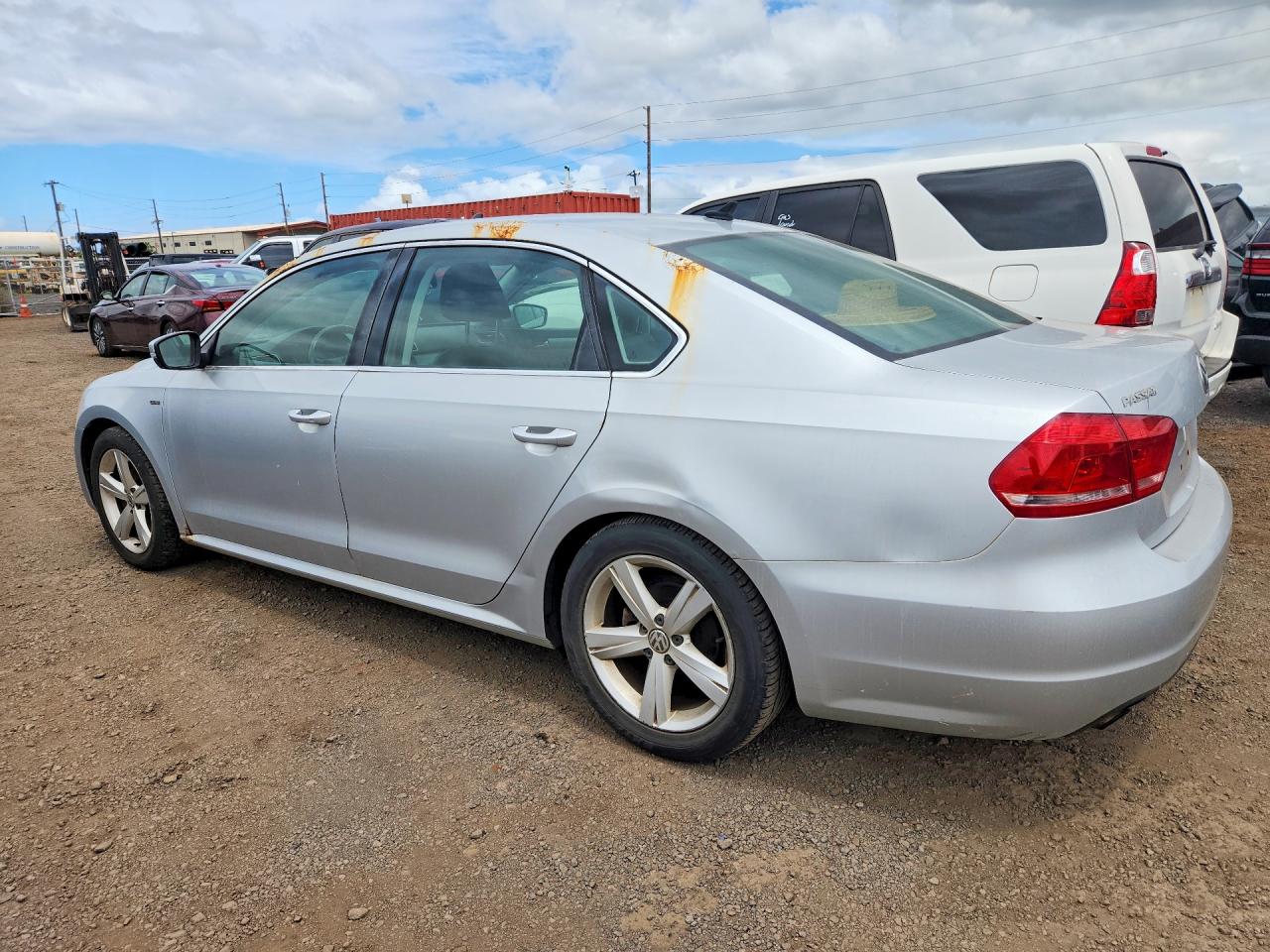 Volkswagen Passat S