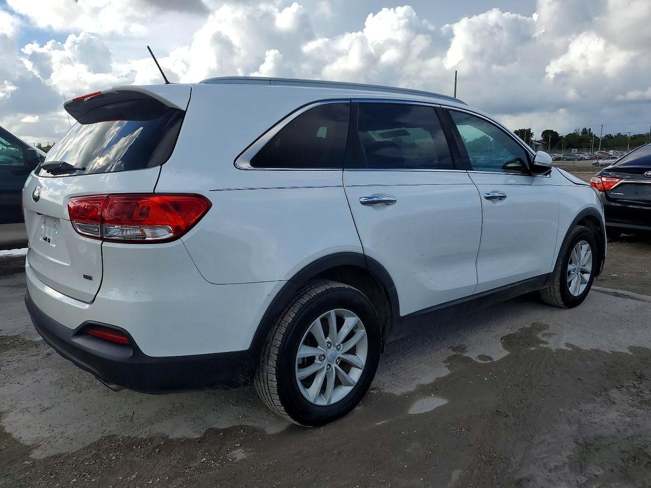 Kia Sorento Lx