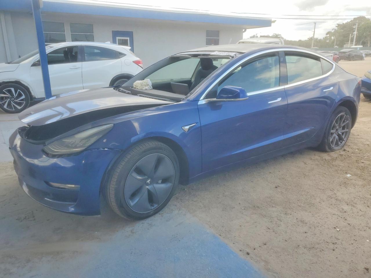 Salvage Tesla Model 3 Image