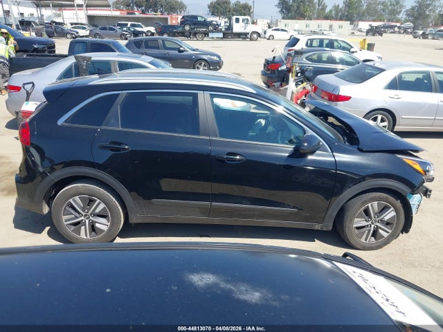 Kia Niro Lxs