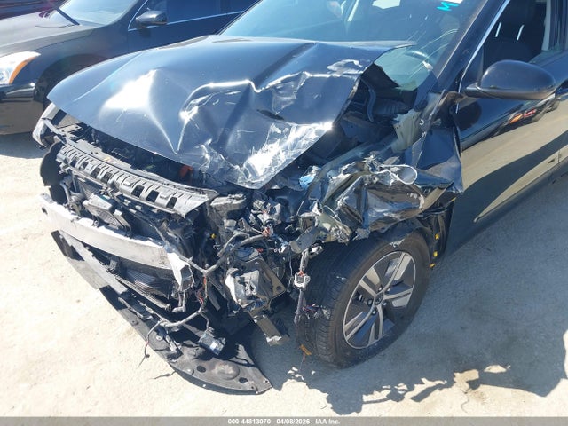 Kia Niro Lxs