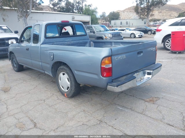 Toyota Tacoma Base V6