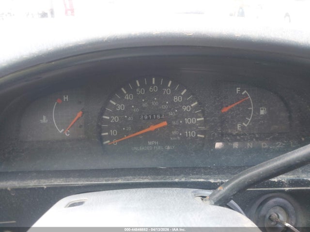 Toyota Tacoma Base V6