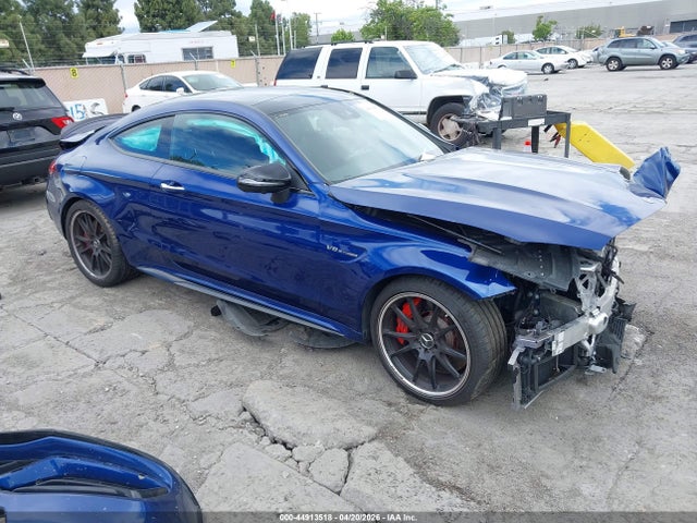 Salvage Mercedes-Benz C-Class Image