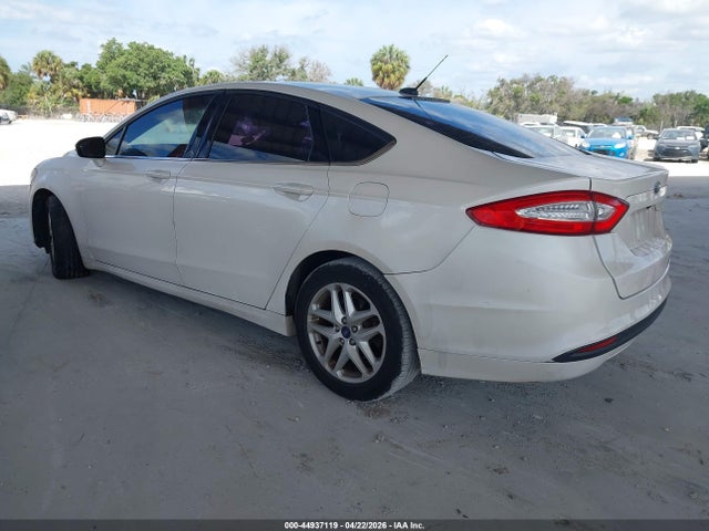 Ford Fusion Se