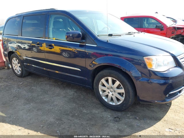 Salvage Chrysler Town & Country Image