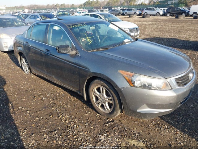 Salvage Honda Accord Image