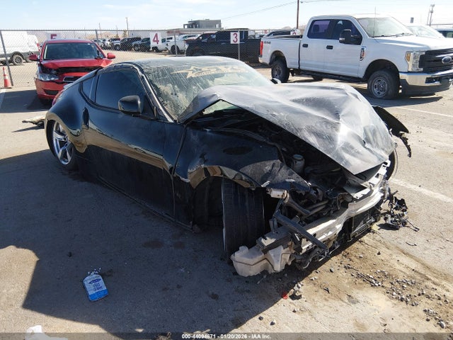 Salvage Nissan 370Z Image