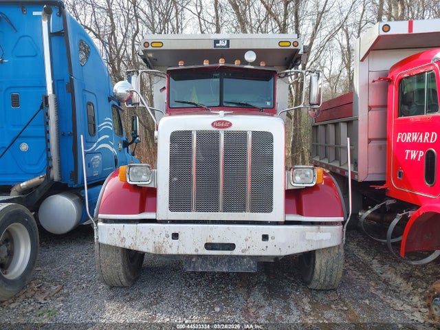 Peterbilt 365