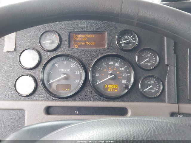 Peterbilt 365