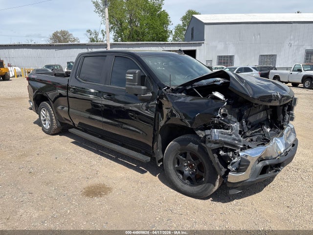 Salvage Chevrolet Silverado 1500 Image