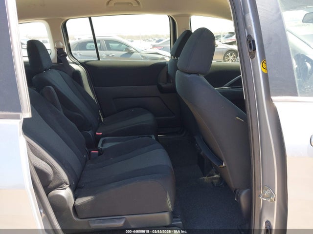 Mazda Mazda5 Sport