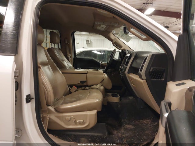 Ford F-150 Lariat