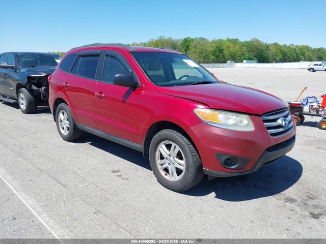 Salvage Hyundai SANTA FE Image