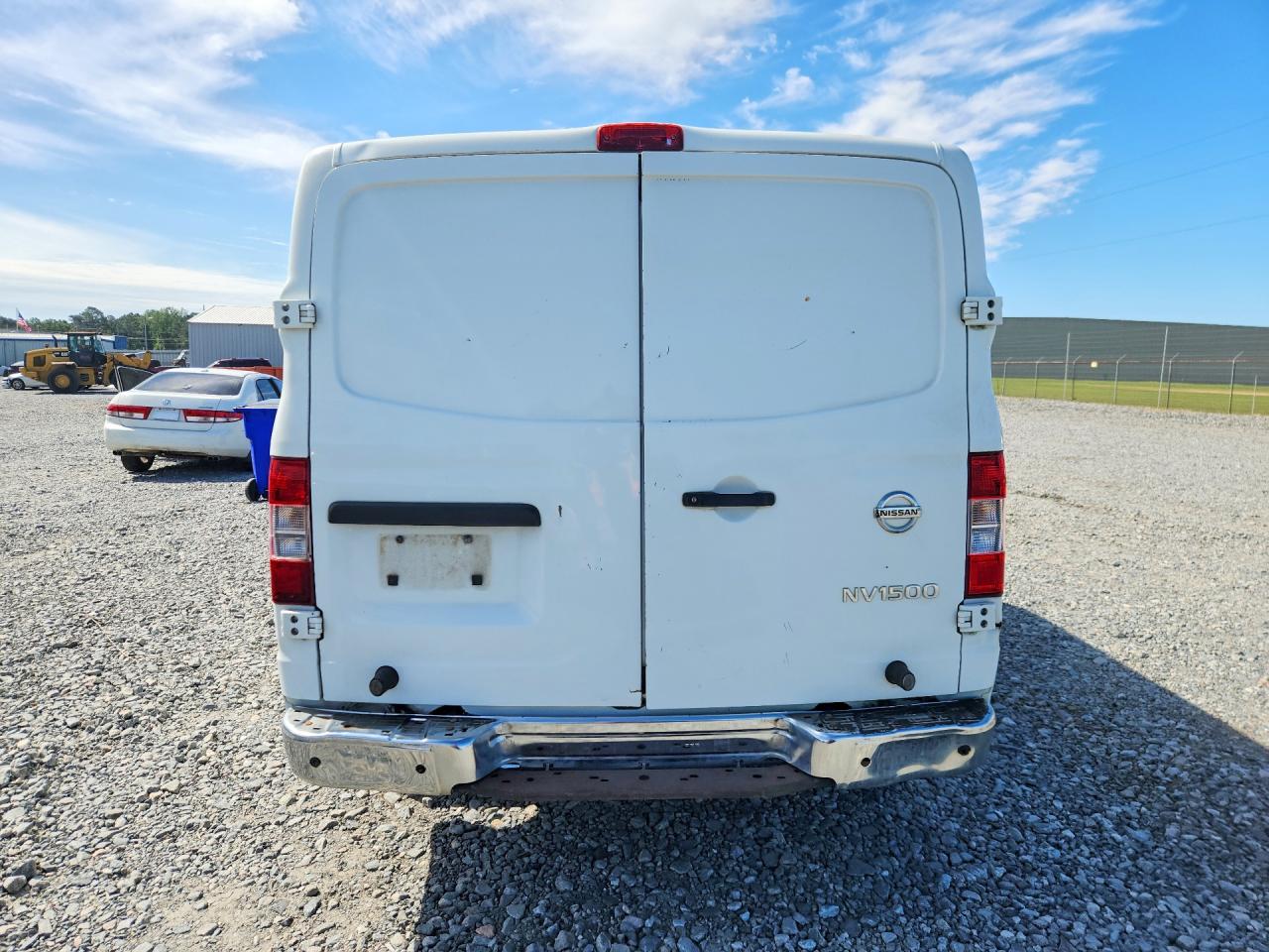 Nissan Nv