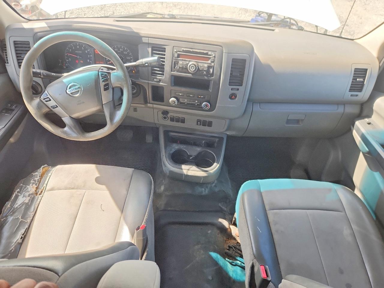 Nissan Nv