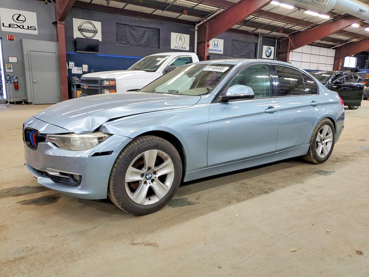 Salvage BMW 3 Series Image