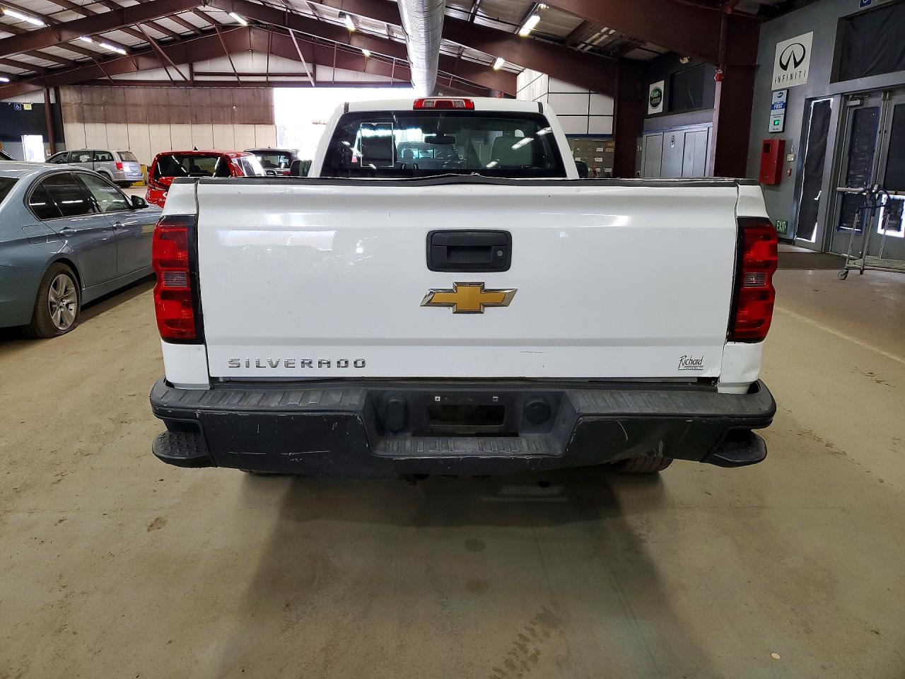 Chevrolet Silverado C1500