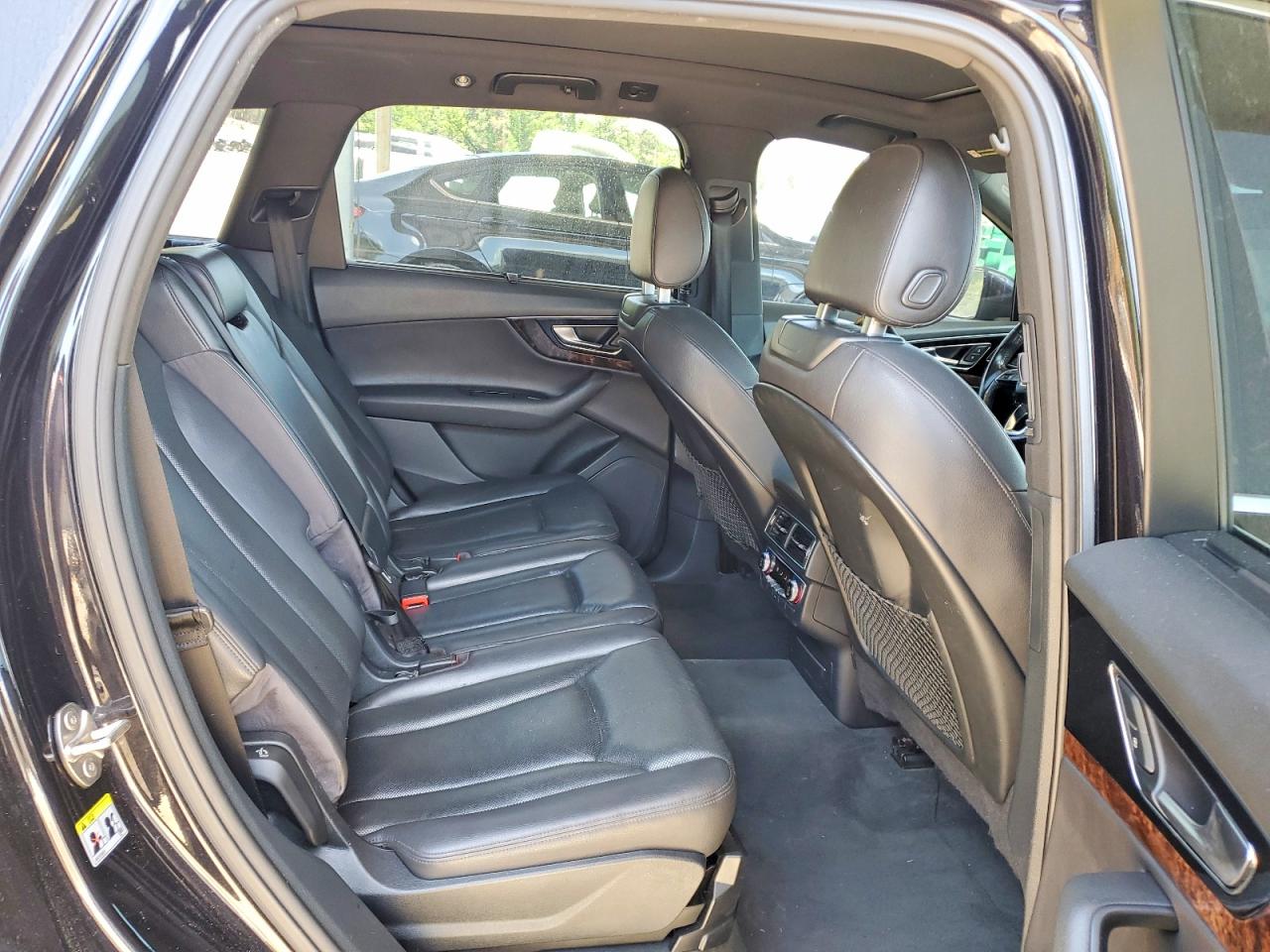 Audi Q7 Premium Plus