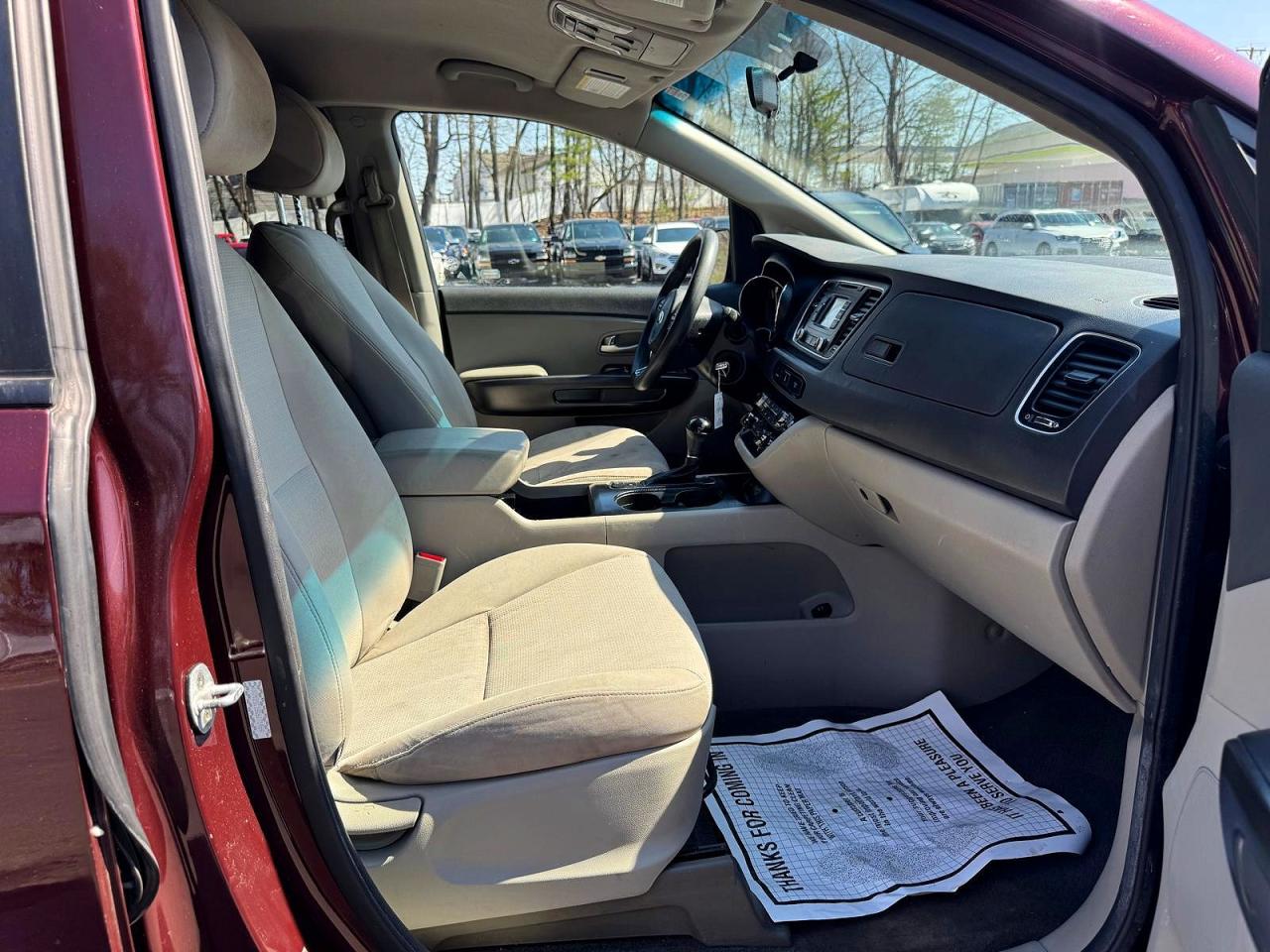 Kia Sedona Lx