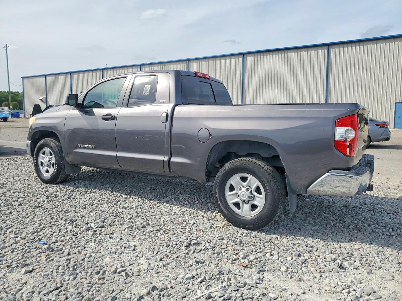 Toyota Tundra Sr5
