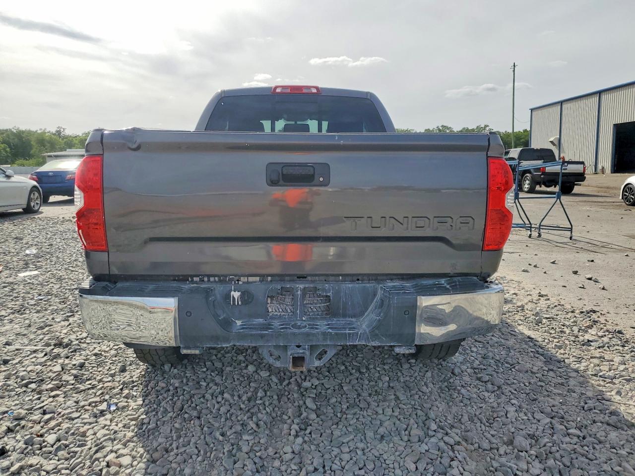 Toyota Tundra Sr5