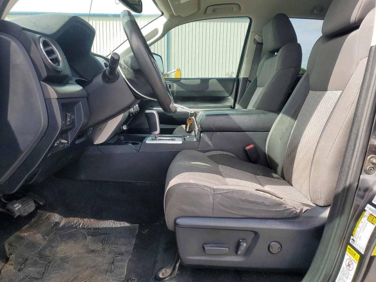 Toyota Tundra Sr5