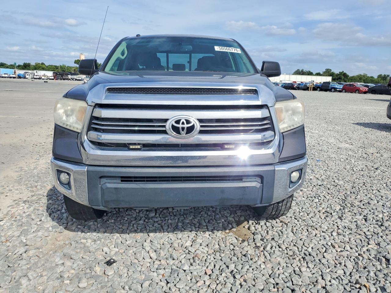 Toyota Tundra Sr5