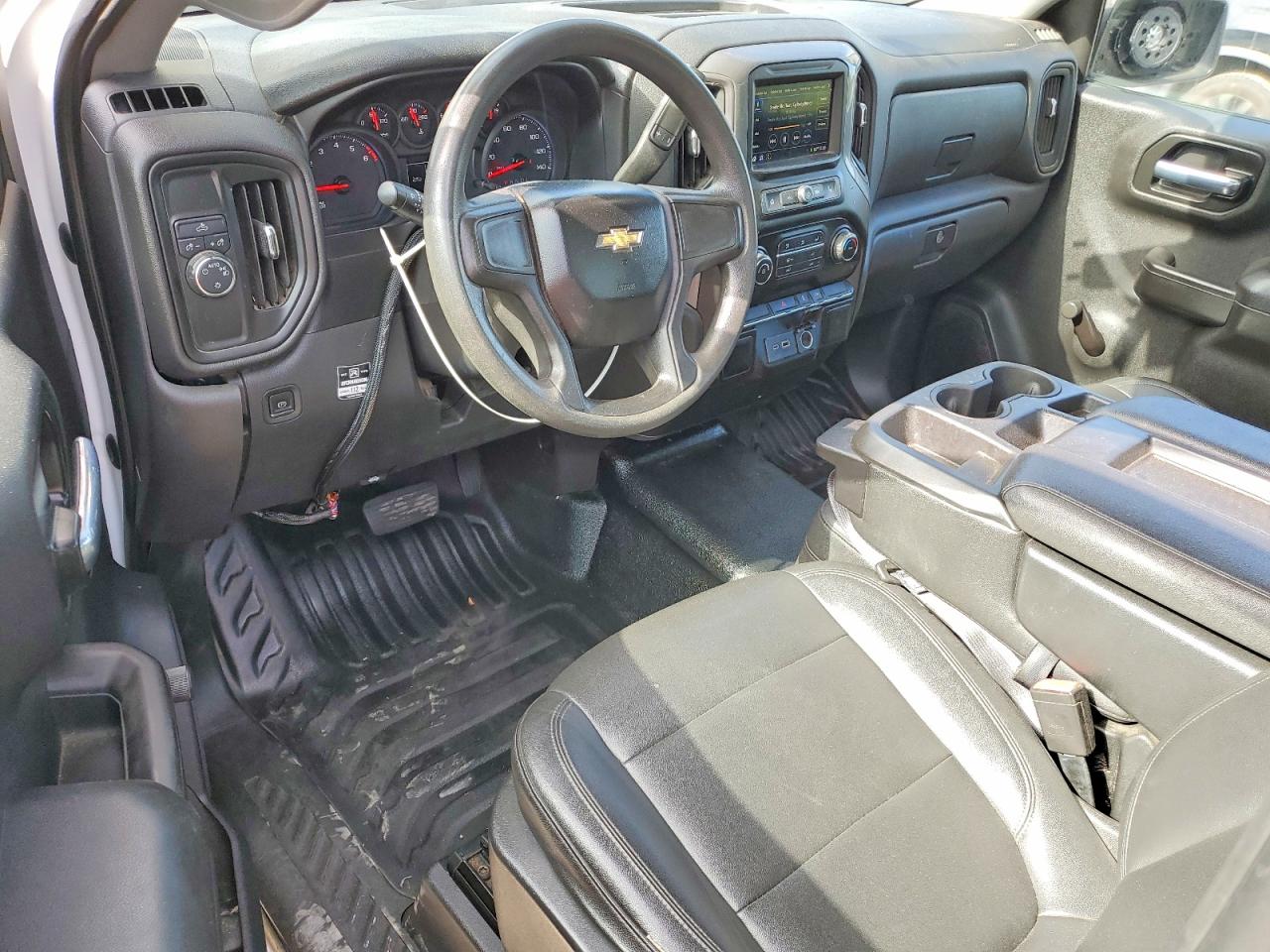 Chevrolet Silverado C1500