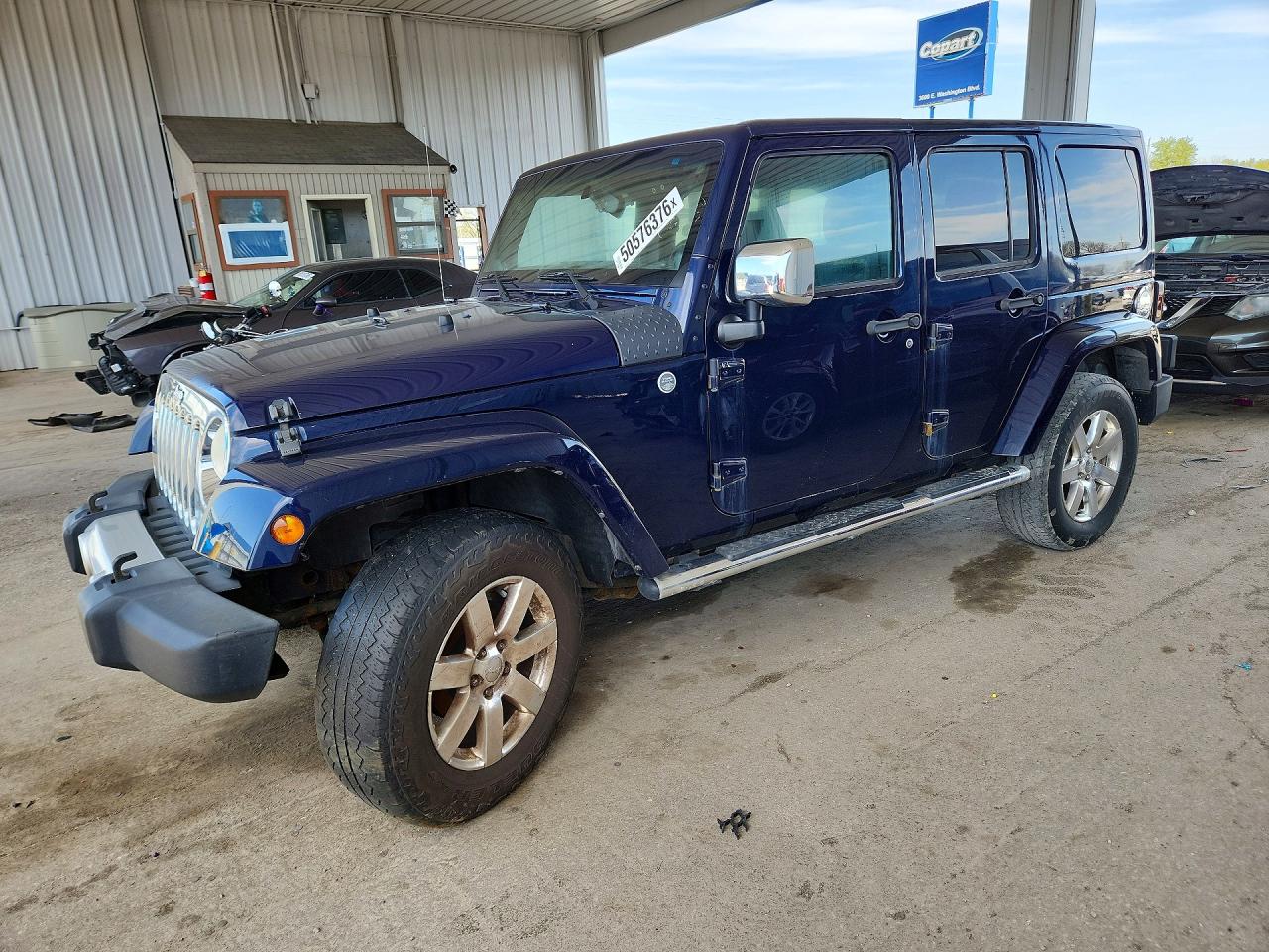 Salvage Jeep Wrangler Image