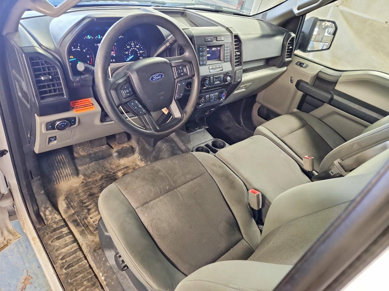 Ford F-150 Super Cab
