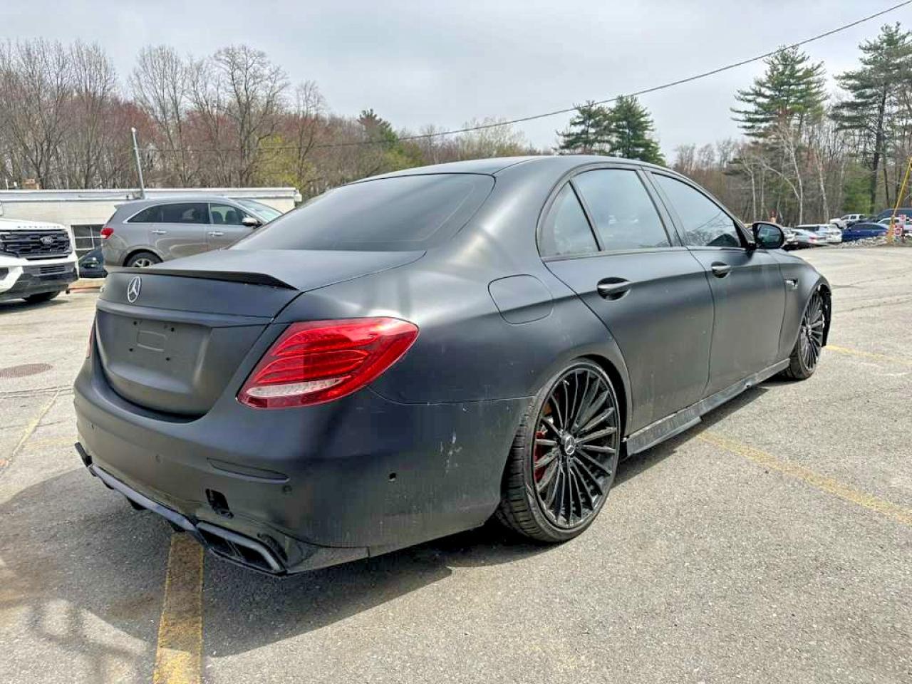 Mercedes-Benz E-Class 63 Amg-s 4matic