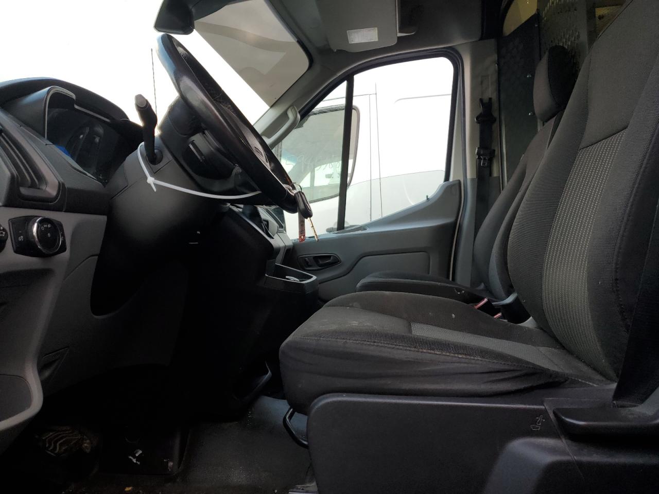 Ford Transit T-250