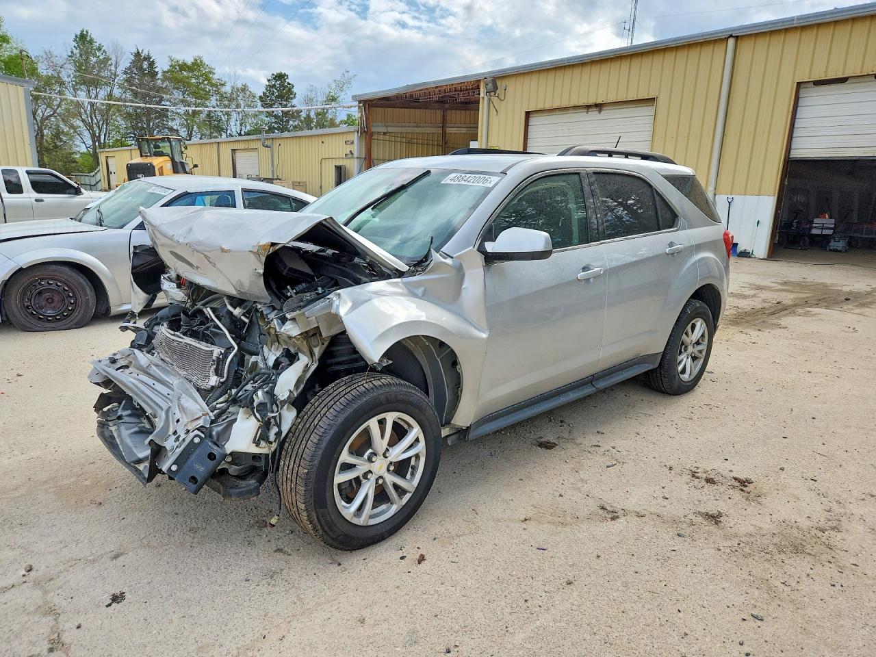 Salvage Chevrolet Equinox Image
