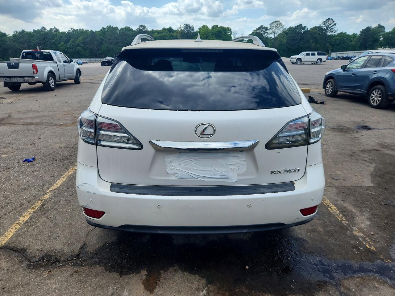 Lexus RX Base
