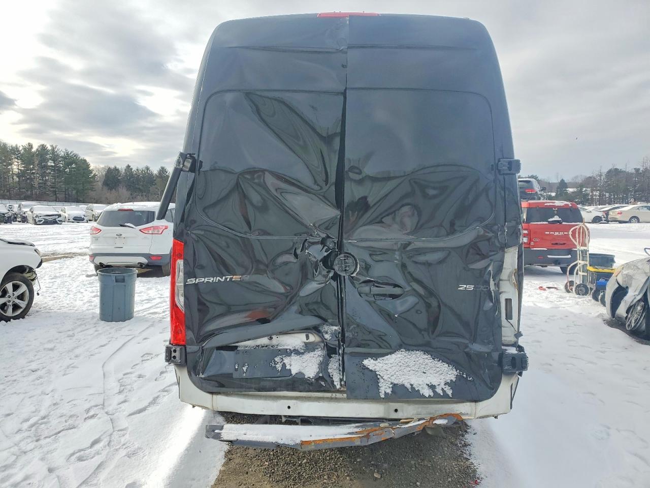 Mercedes-Benz Sprinter 2500