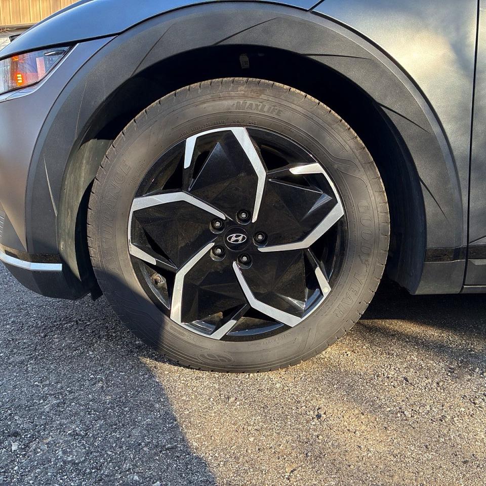 Hyundai Ioniq Sel
