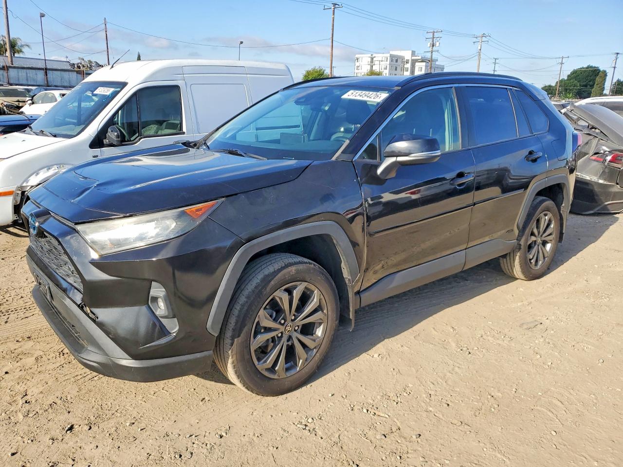 Salvage Toyota RAV4 Image