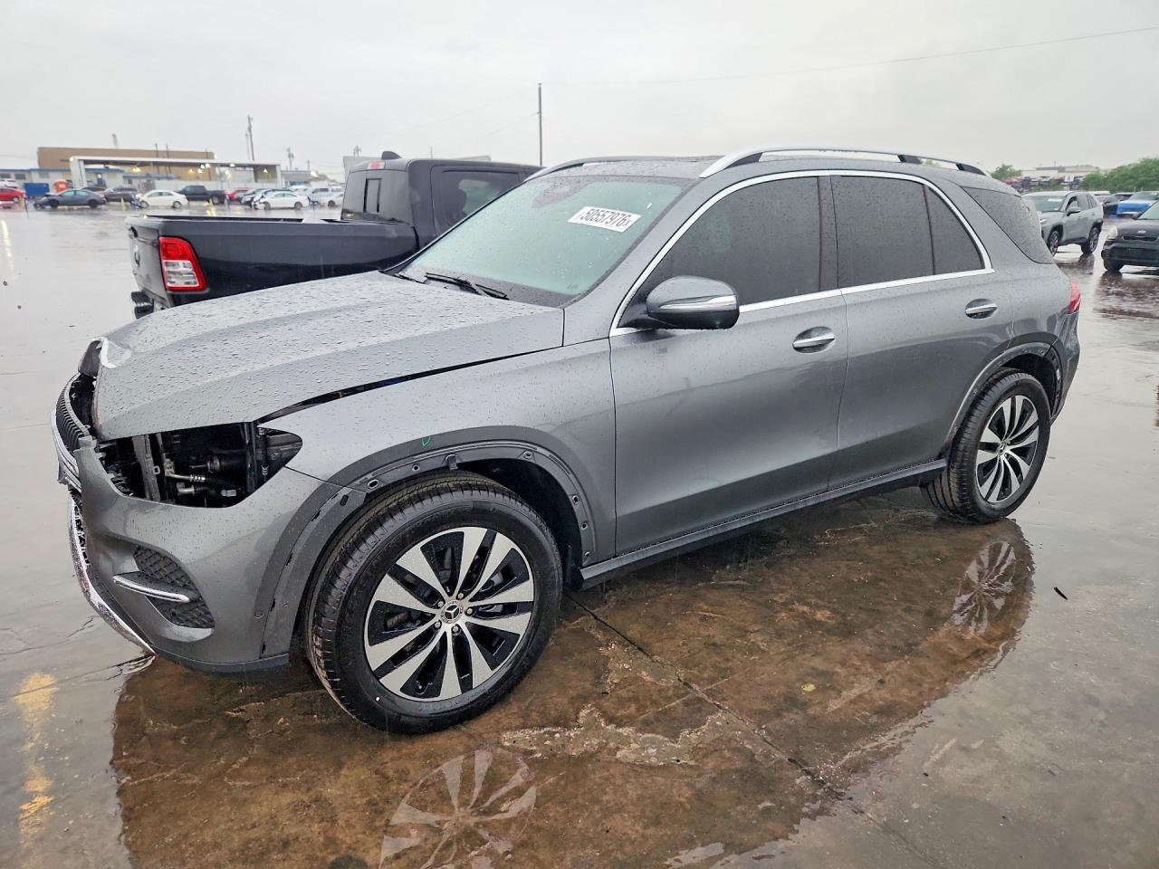 Salvage Mercedes-Benz GLE Image