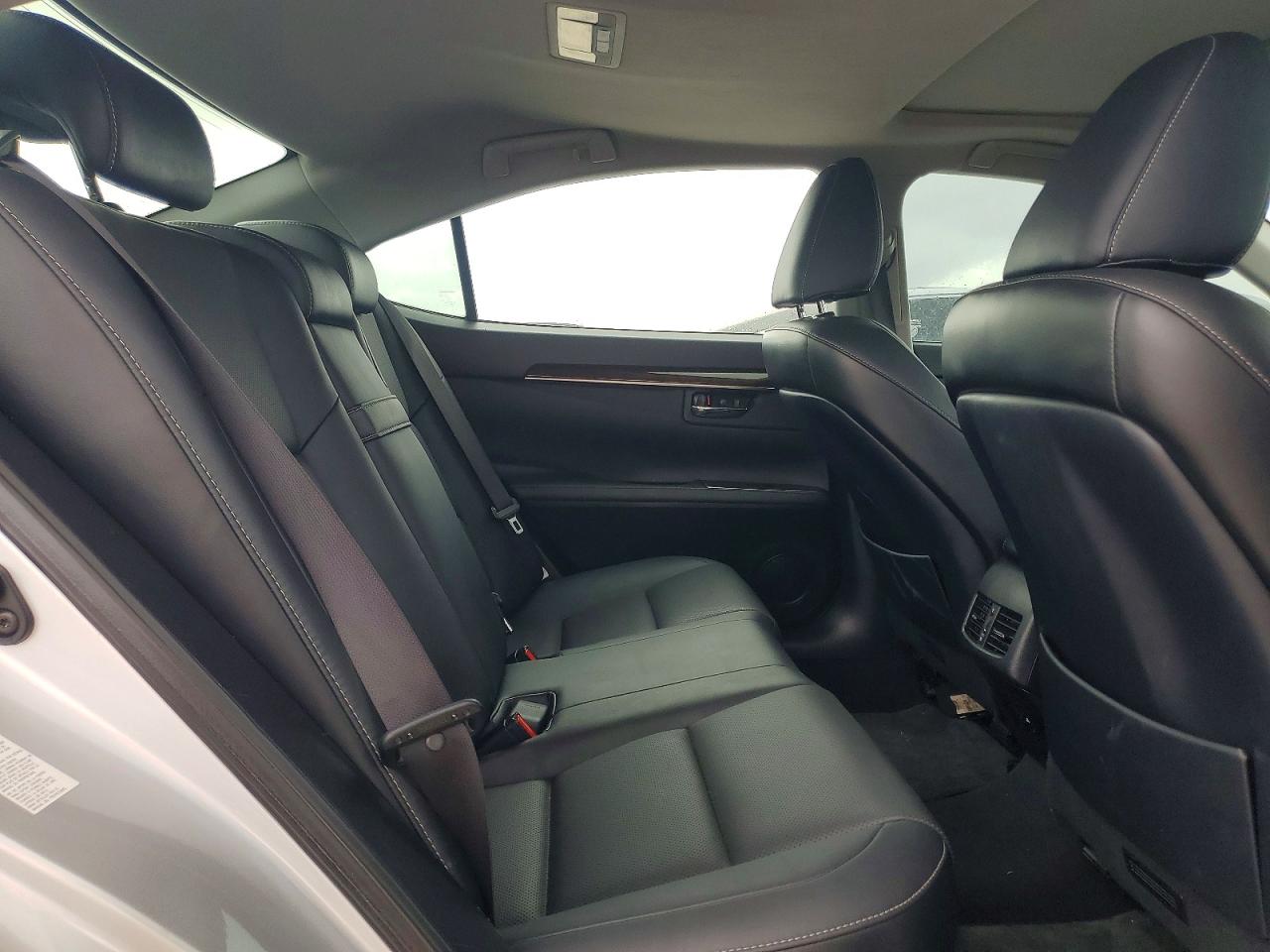 Lexus Es Base