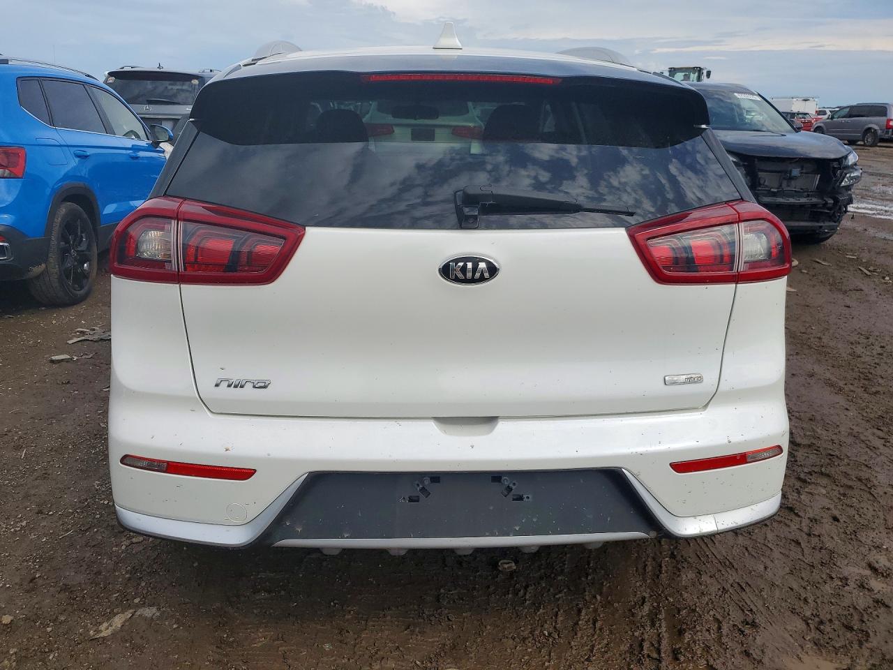 Kia Niro Lx