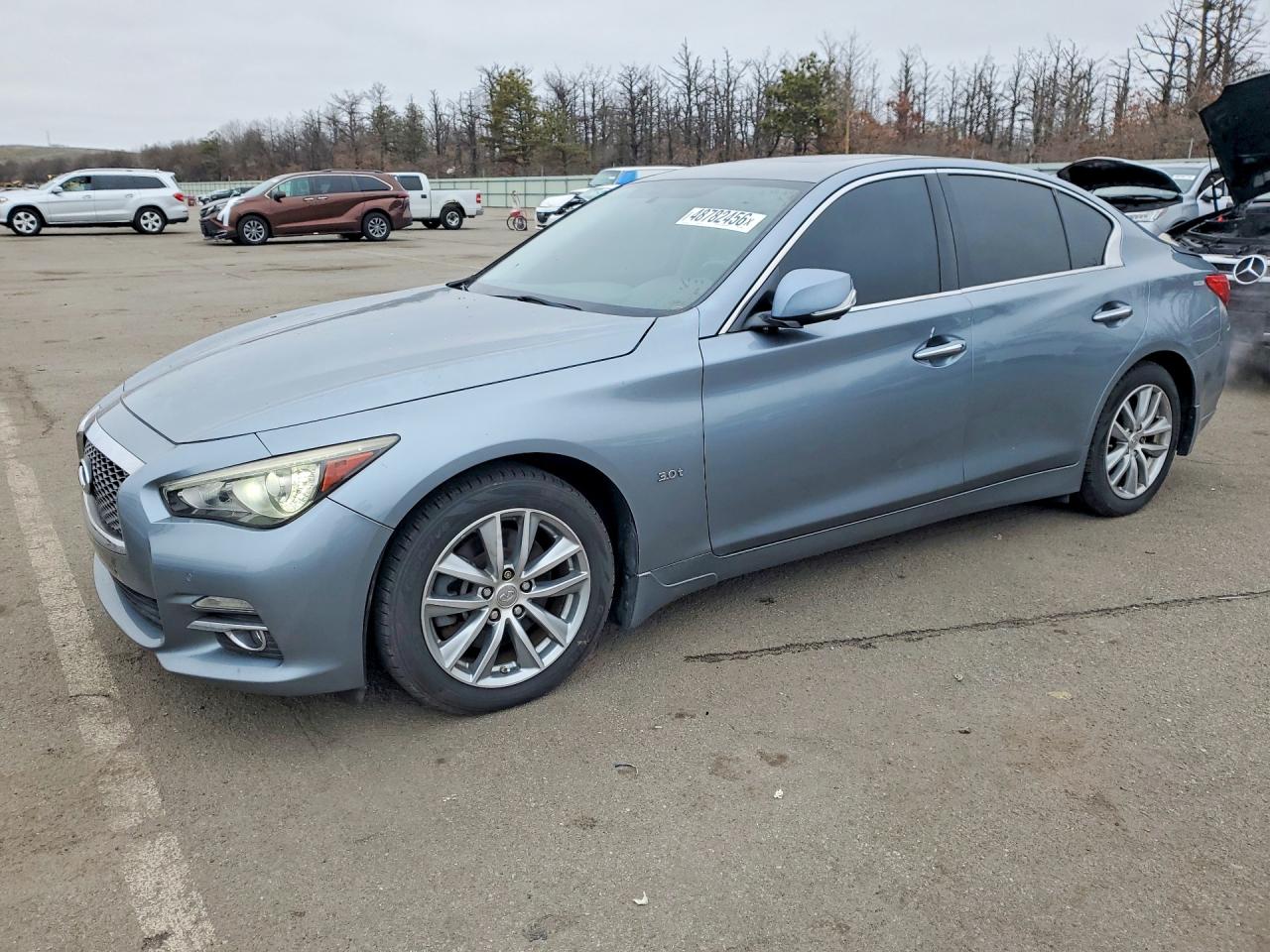 Salvage INFINITI Q50 Image