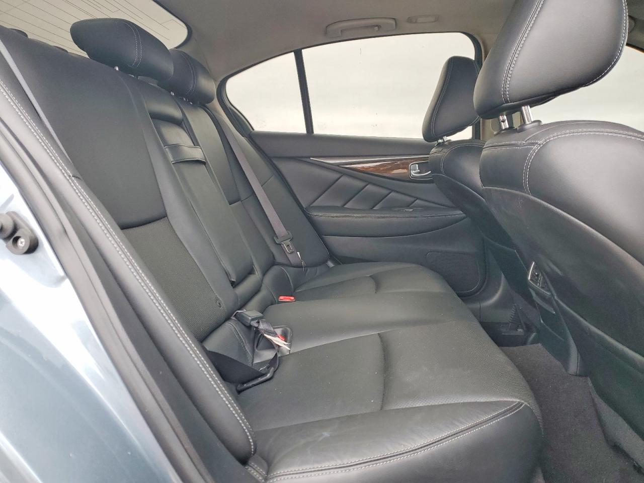INFINITI Q50 3.0t Premium