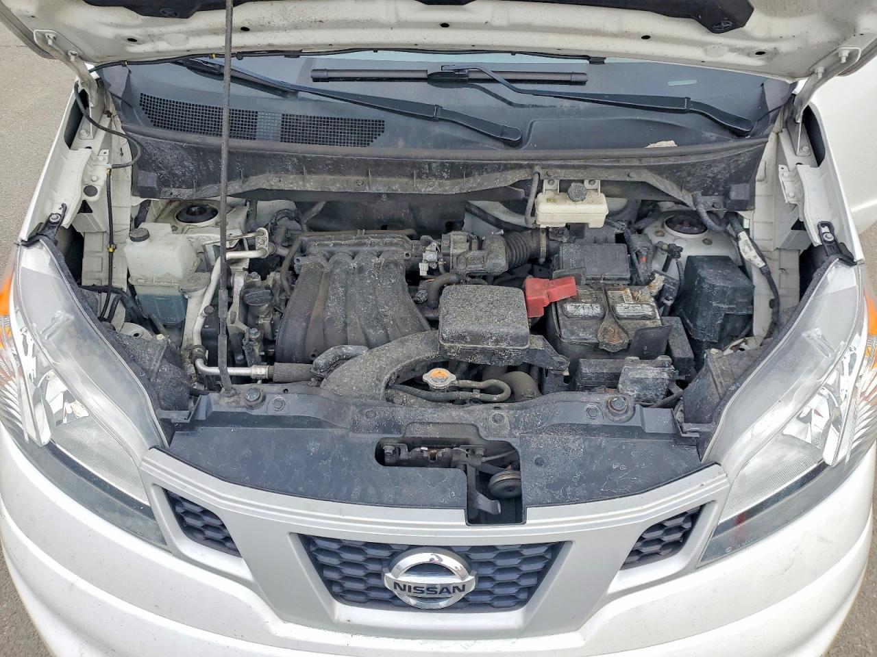 Nissan Nv